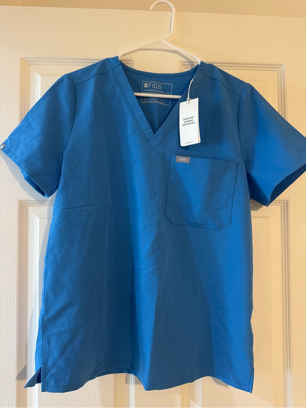 Figs Women’s V-Neck Scrub Top —  Capri Blue